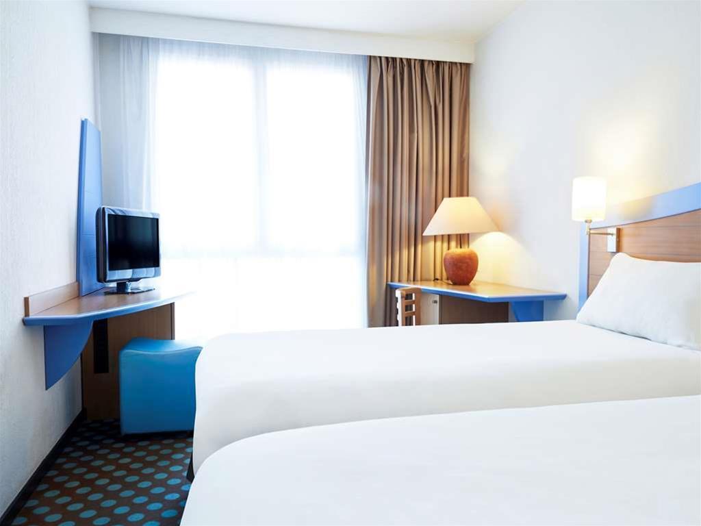 Ibis Styles Toulon Centre Port Ξενοδοχείο Εξωτερικό φωτογραφία